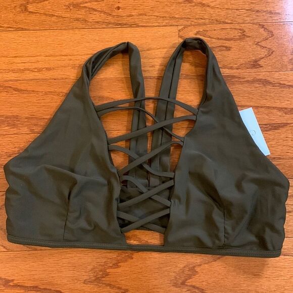 CUPSHE Size Medium green New with tags top only.  No padding - Picture 1 of 5